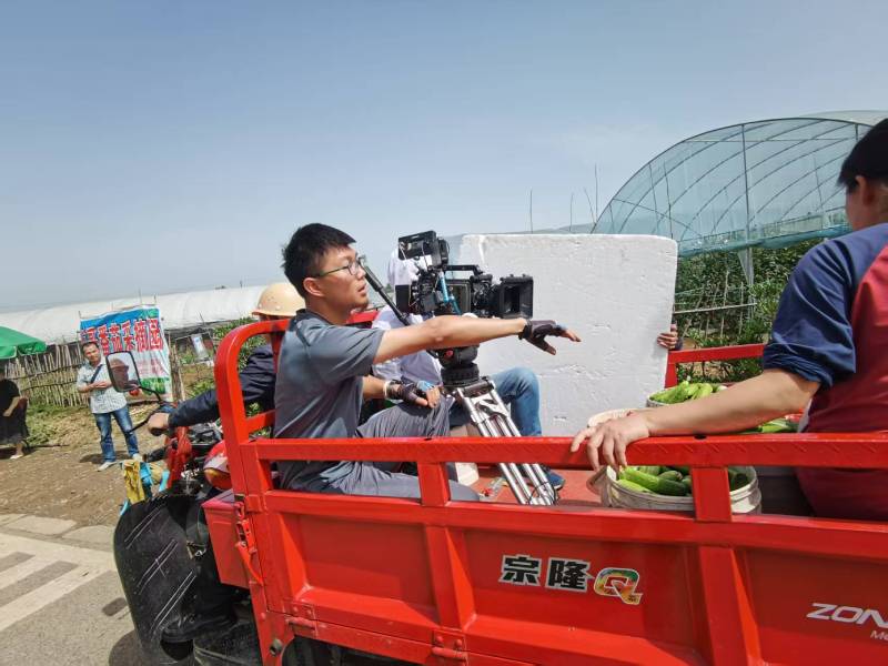 电商爆款背后的推手：纳溪区产品视频拍摄公司精准捕捉卖点痛点